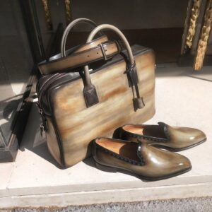 Set Saturne: soulier-ceinture-sacoche